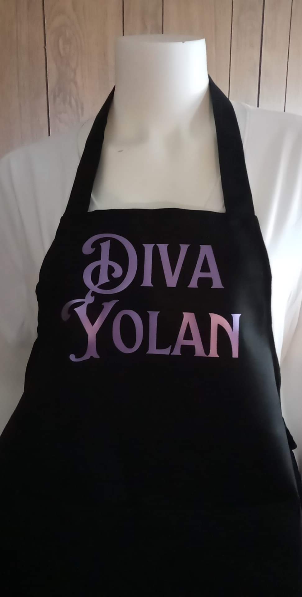 Diva Yolan Aprol